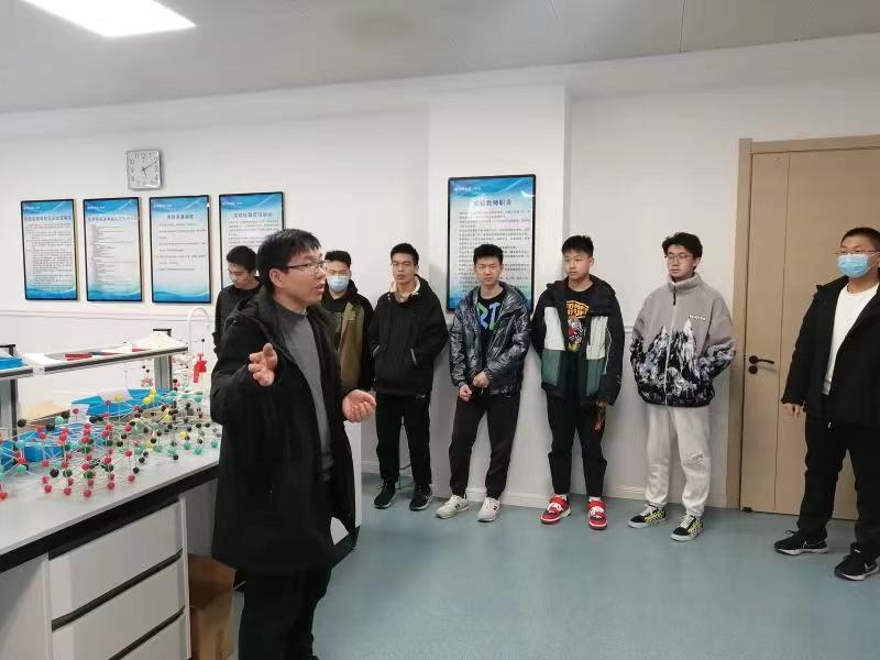 郑州市第一中学2023年3月心化化学社社团活动 (9)