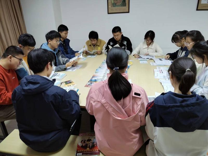 郑州市第一中学2023年4月文学社社团活动 (4)