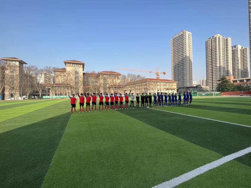 郑州市第一中学2023年4月足球爱好者协会社团活动照片 (16)